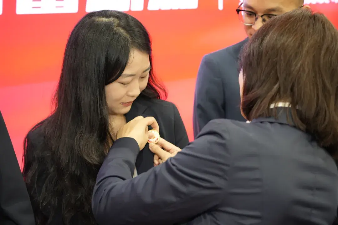 v2-a1c47f2ab567ea470c7fc800b67ef2b2_1440w